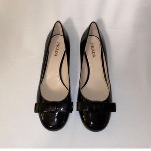 Sold! Prada Vernice Patent Leather Bow Pumps